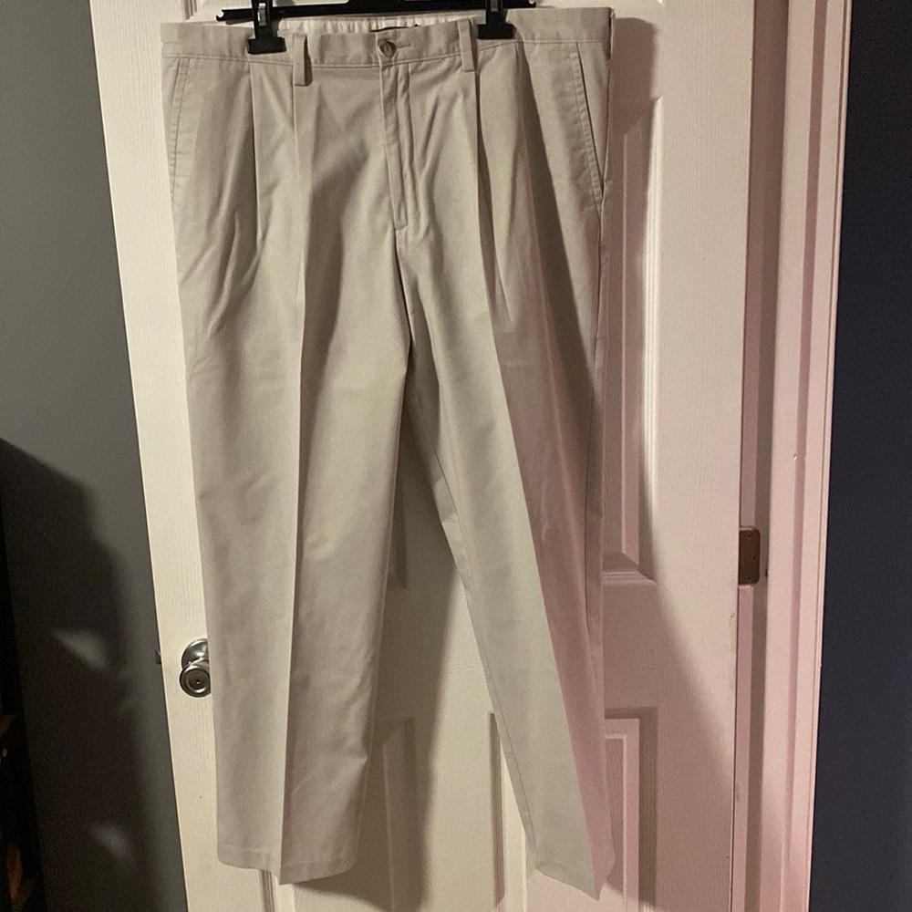 Dockers D3 40x32 mens khaki dress pants